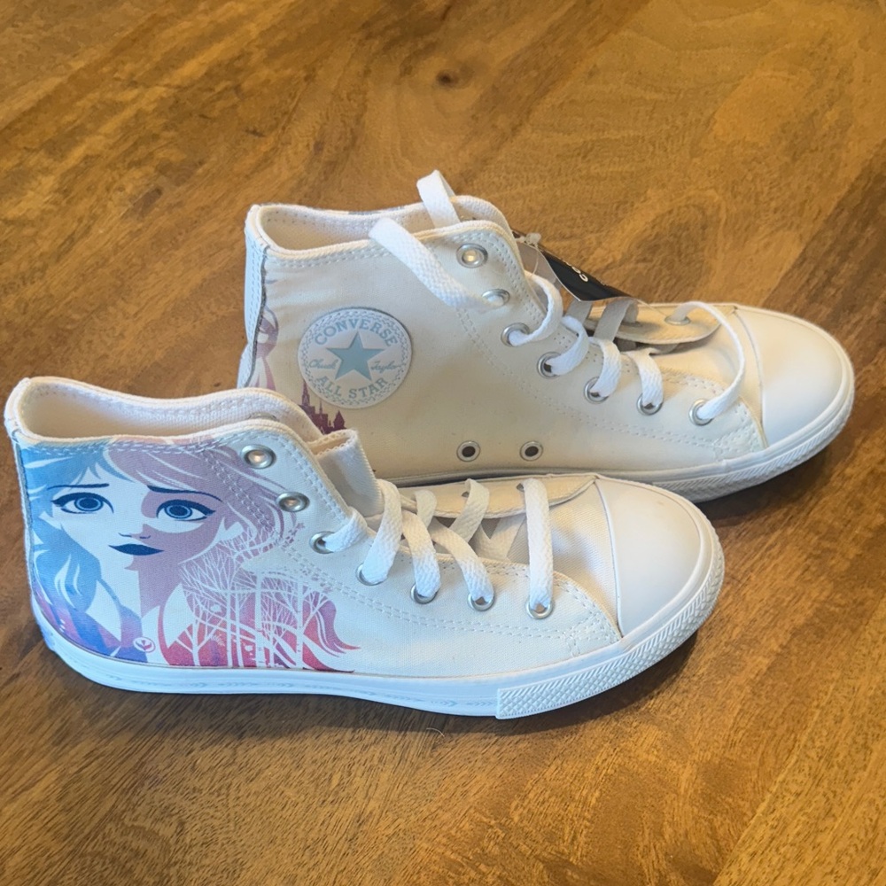 NWT Converse Frozen High Top Sneaker